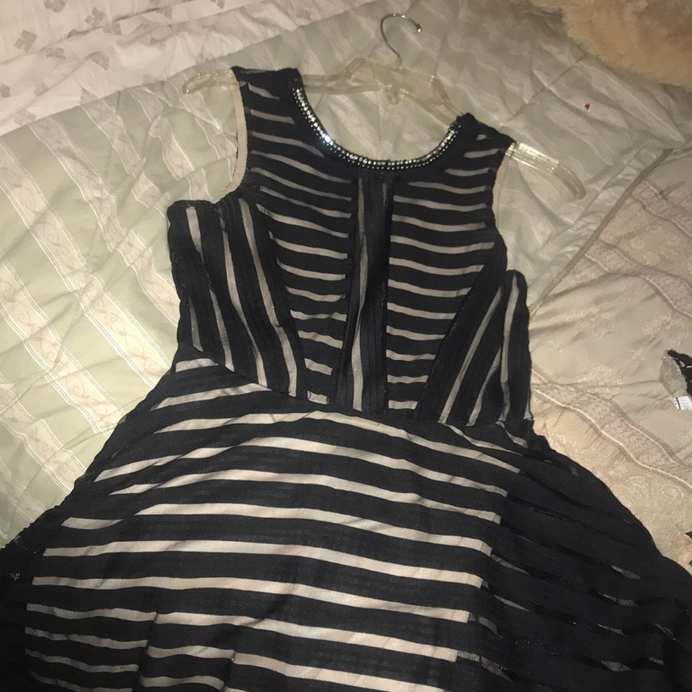 Olive tree - Black Dress